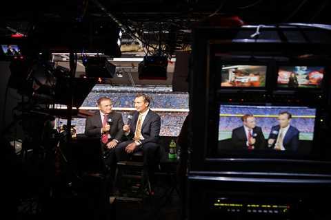 Die NBC-Super-Bowl-Ansager Michaels und Collinsworth haben Verbindungen zu Cincinnati