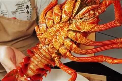 Biggest Crayfish I have Ever Had All The Way From Tonga In Spicy Garlic ButterSauce#crayfish#lobster