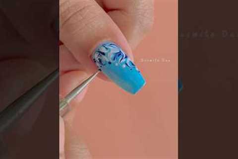 Easy Nail Art Design💅🏻 #nailart #naildesign #shorts