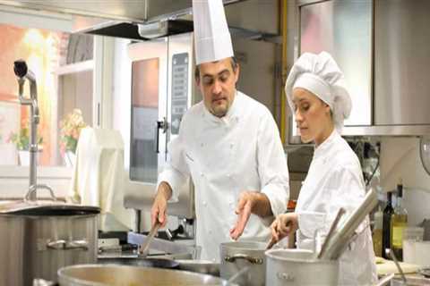 Culinary Scholarships for Aspiring Chefs from St. Louis, Missouri: A Guide