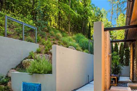 The Top Atlanta Georgia Neighborhoods For Outdoor Showers