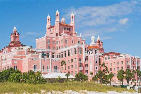 Uncovering the Fascinating History of Hotels in Southern Florida