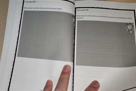 INTERACTIVE LEARNING? Investing for  Kids age 13 and above book review unboxing.