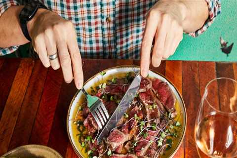The Insider's Guide to Steakhouses in King County, Washington