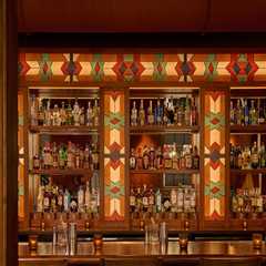 The Ultimate Guide to Wine Bars in Western Washington