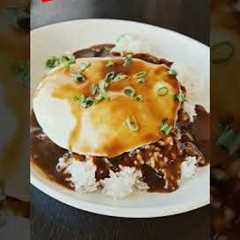 enjoy hawaiian food with live music #hawaiifood #locomoco #breakfast #cafe#maui #hawaii #travel